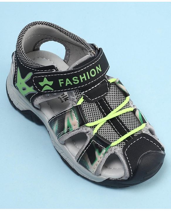 Cute Walk by Babyhug  Sandals With Velcro Closure Star Print & Applique- Green