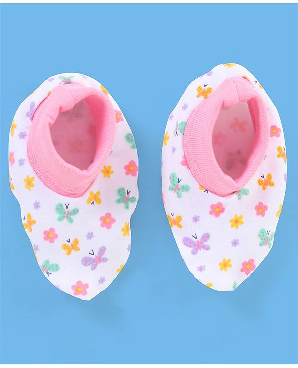 Babyhug 100% Cotton Butterfly Printed Cap Mittens & Booties Pink -  Diameter 10 cm