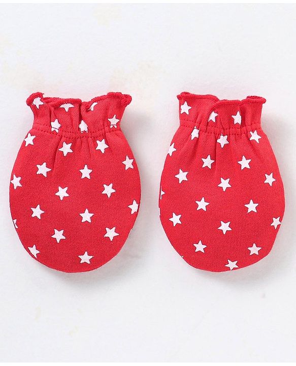 Babyhug 100% Cotton Cap Mittens & Booties Star Print Red - Cap Diameter 9.5 cm