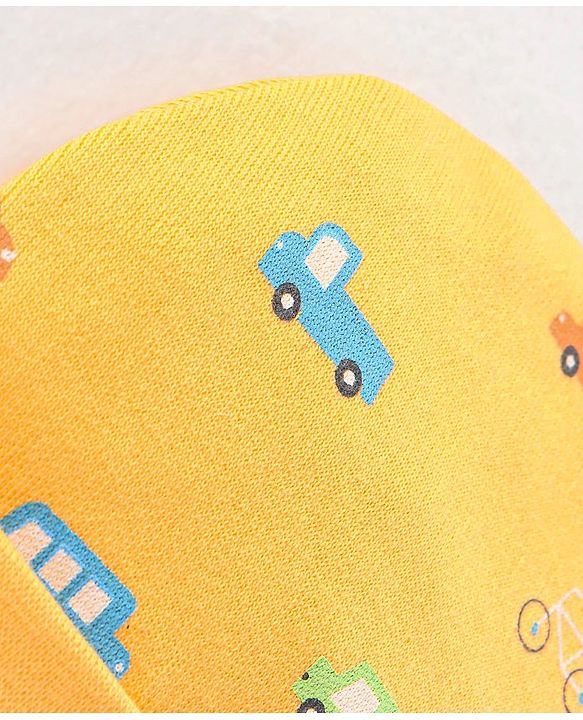 Babyhug 100% Cotton Knit Vehicles Printed Cap Mittens & Booties Set Yellow - Diameter - 9 cm