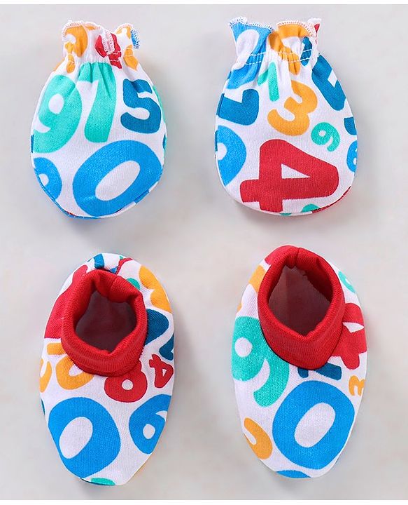 Babyhug 100% Cotton Mittens And Booties Numbers Print - Red