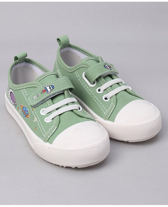 Cute Walk by Babyhug Velcro Closure Casual Shoes with Astro Graphics - Green
