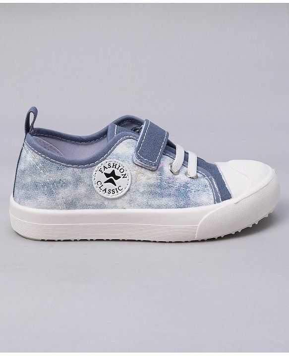 Cute Walk by Babyhug Velcro Closure Casual Shoes - Blue