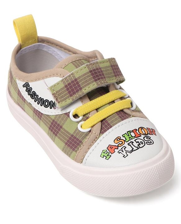 Cute Walk by Babyhug Checks Casual Shoes with Velcro Closure - Yellow