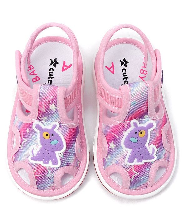 Cute Walk by Babyhug Velcro Closure Sandals Puppy Patch - Pink