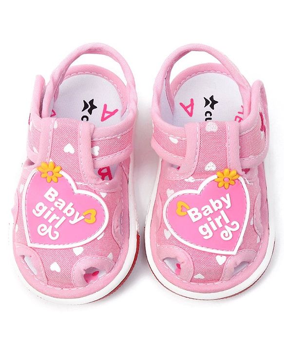 Cute Walk by Babyhug Velcro Closure Sandals Heart Patch - Pink