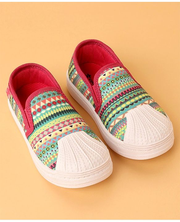 Cute Walk by Babyhug Slip On Printed Casual Shoes - Pink