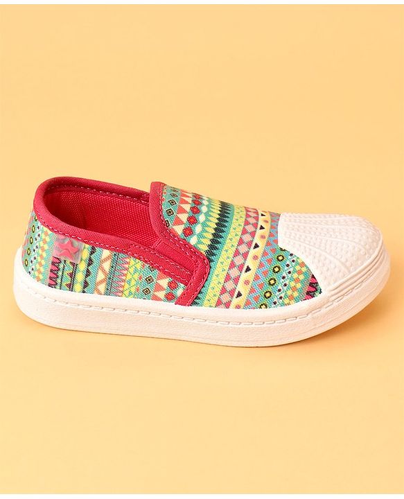 Cute Walk by Babyhug Slip On Printed Casual Shoes - Pink