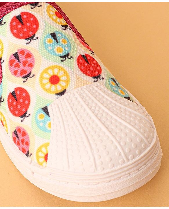 Cute Walk by Babyhug Slip On Bugs Printed Casual Shoes - Pink