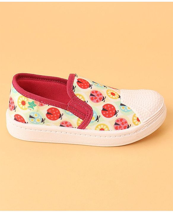 Cute Walk by Babyhug Slip On Bugs Printed Casual Shoes - Pink