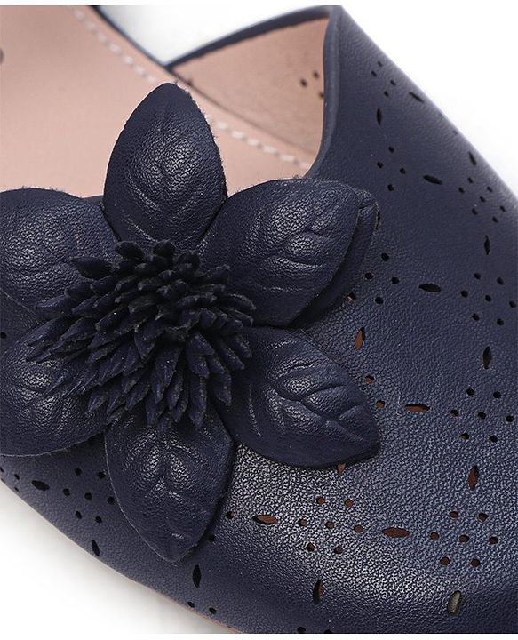 Cute Walk by Babyhug Bellies with Buckle Closure Floral Applique - Navy Blue