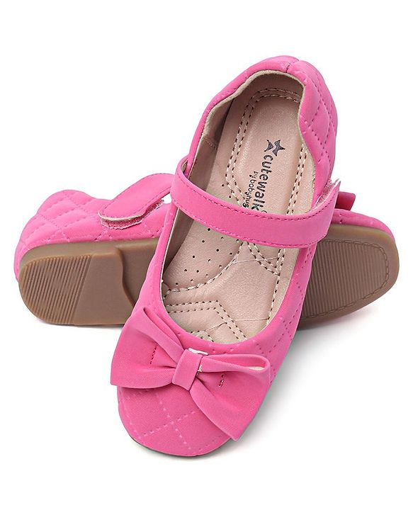 Cute Walk by Babyhug Bellies with Velcro Closure with Bow Applique - Pink