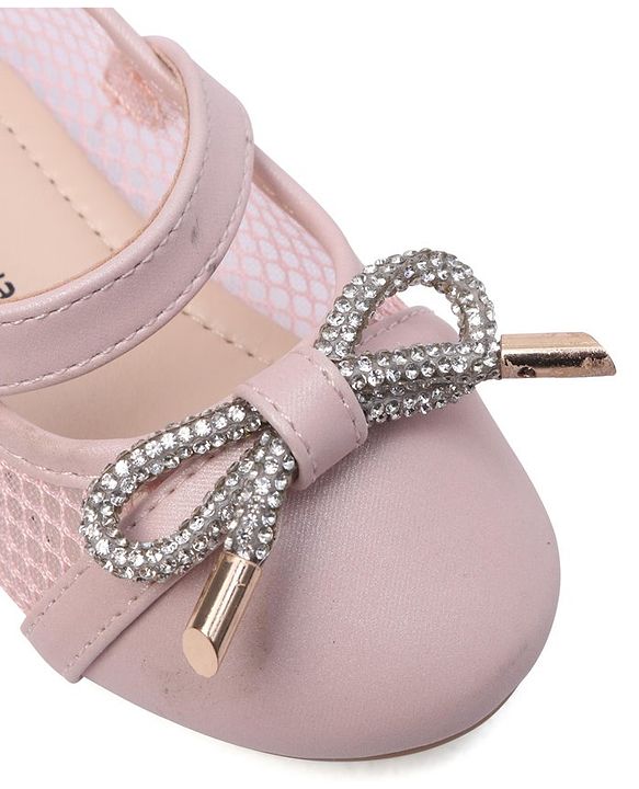 Cute Walk By Babyhug Bellies with Velcro Closure & Bow Applique - Pink