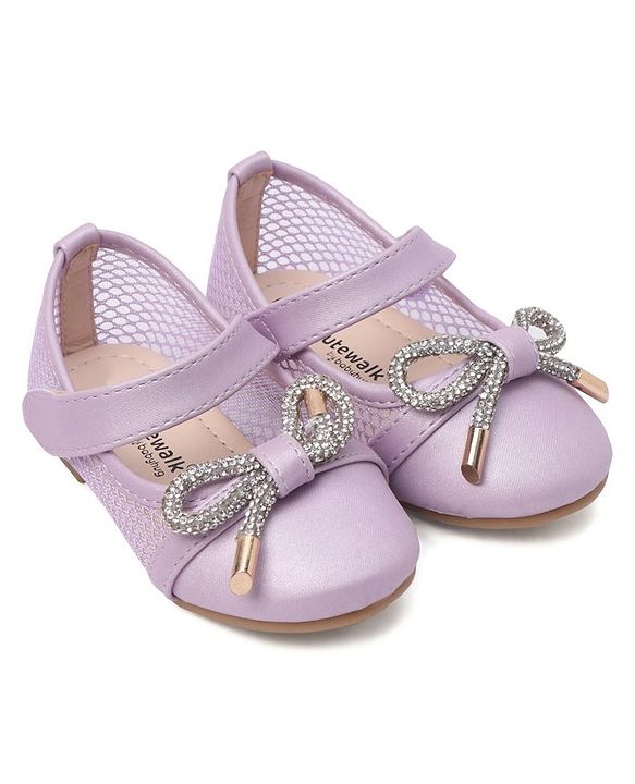 Cute Walk By Babyhug Bellies with Velcro Closure & Bow Applique - Pink