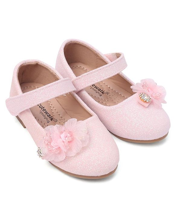Cute Walk by Babyhug Bellies with Buckle Closure Floral Applique - Pink