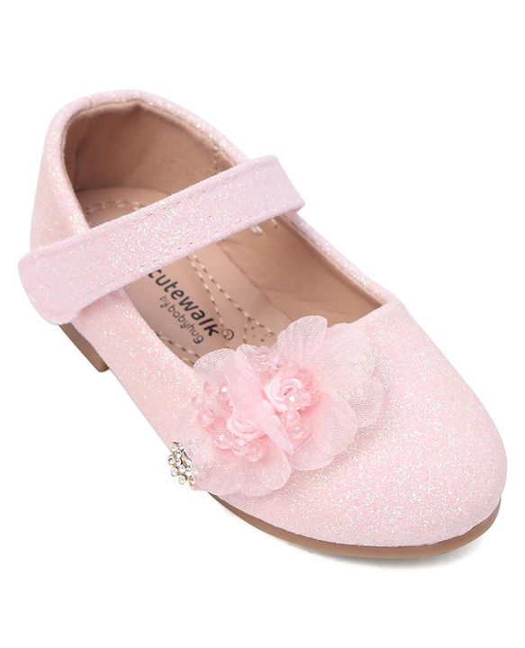Cute Walk by Babyhug Bellies with Buckle Closure Floral Applique - Pink