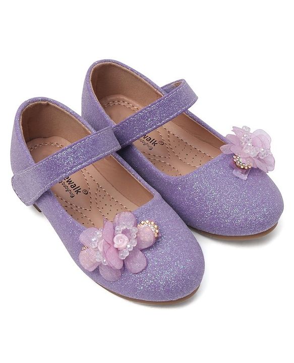 Cute Walk by Babyhug Bellies with Buckle Closure Floral Applique - Purple