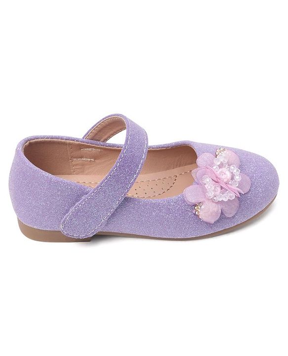 Cute Walk by Babyhug Bellies with Buckle Closure Floral Applique - Purple