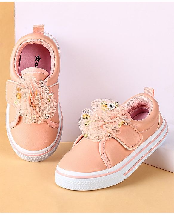 Cute Walk by Babyhug Casual Shoes with Velcro Closure & Floral Applique - Pink