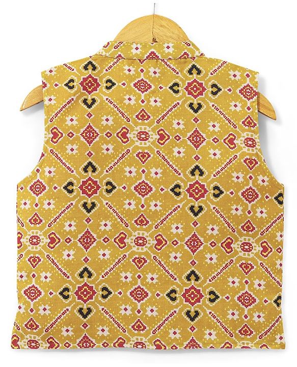 Babyhug 100% Cotton Woven Full Sleeves Solid Color Kurta Pyjama Set with Waistcoat Argyle Print - Red