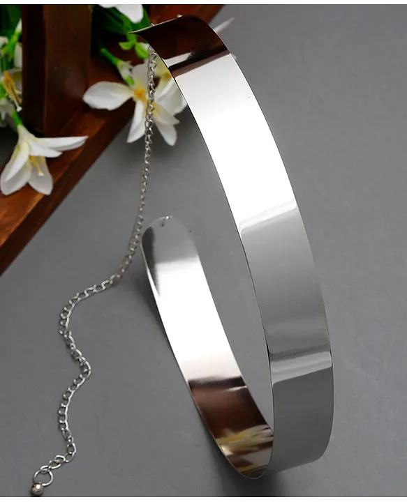 Silver waist outlet belt