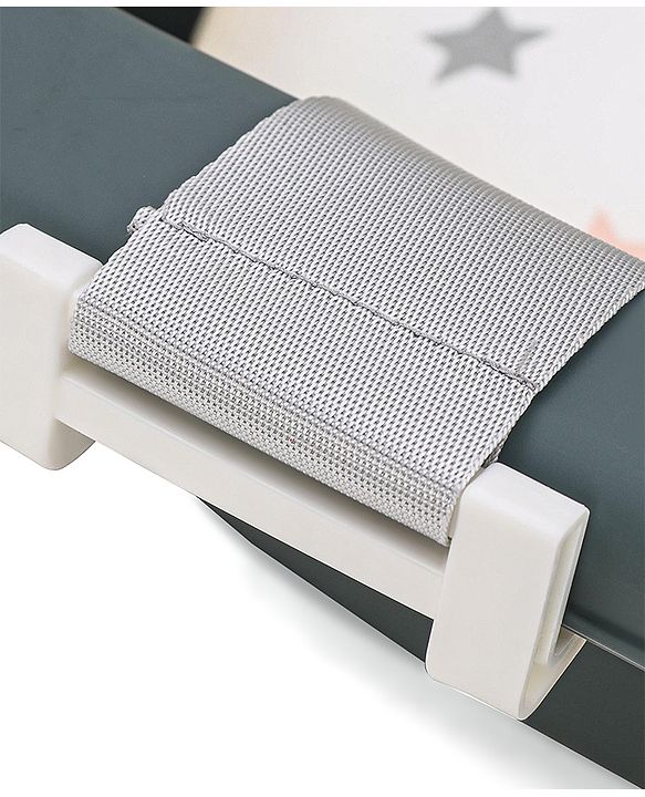 Babyhug Foldable Bathtub with Cushion and Inbuilt Thermometer - Green