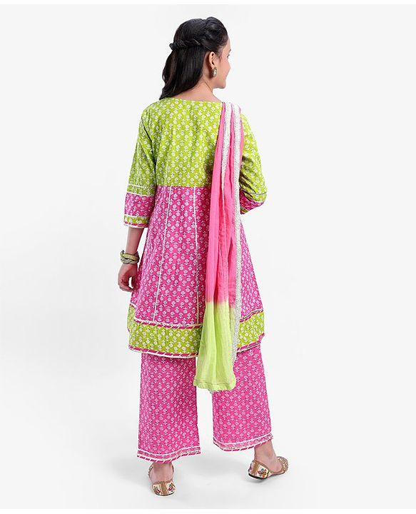 Pine Kids 100% Cotton Three Fourth Sleeves Kurti & Salwar Set Floral Print - Pink