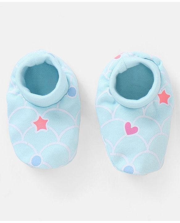 Babyhug 100% Cotton Mittens And Booties Heart & Star Print - Blue