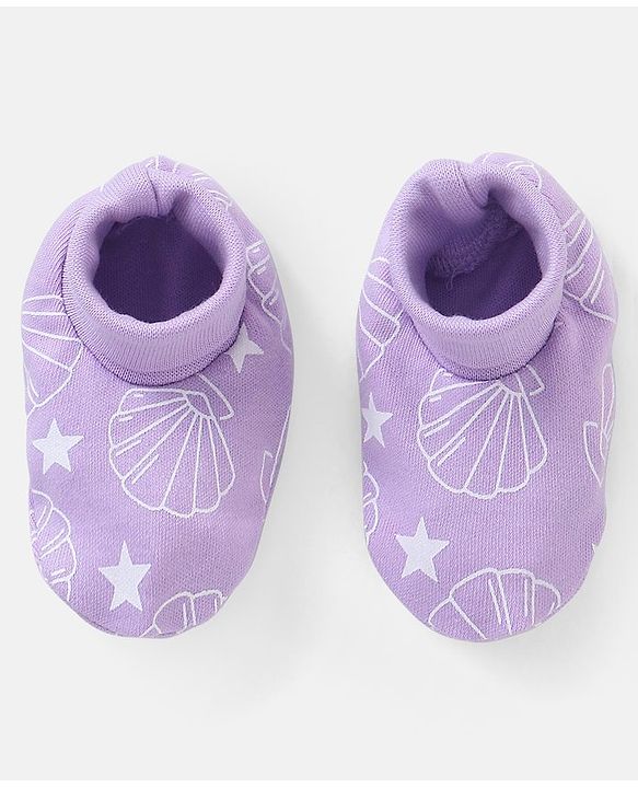 Babyhug 100% Cotton Mittens And Booties Shells Print - Purple
