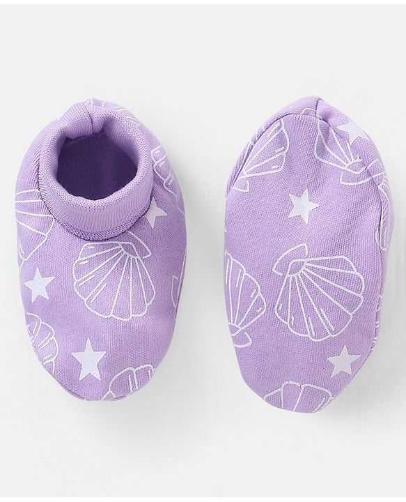Babyhug 100% Cotton Mittens And Booties Shells Print - Purple