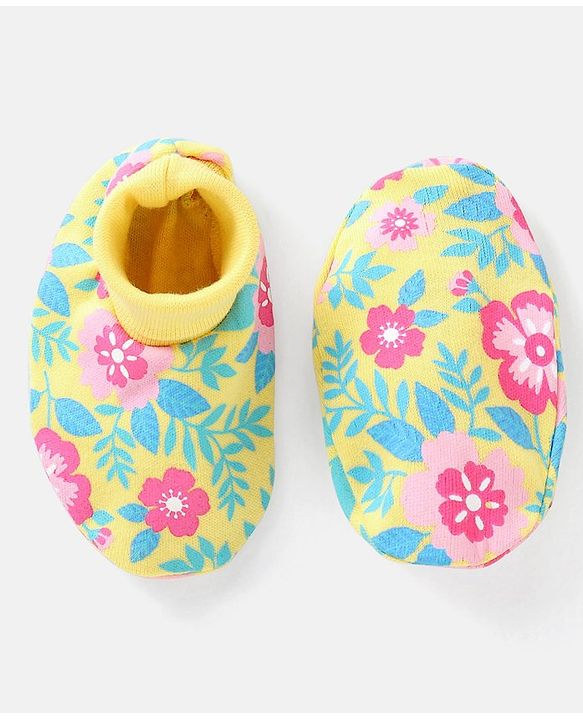 Babyhug 100% Cotton Knit Mittens & Booties Set Floral Print - Yellow