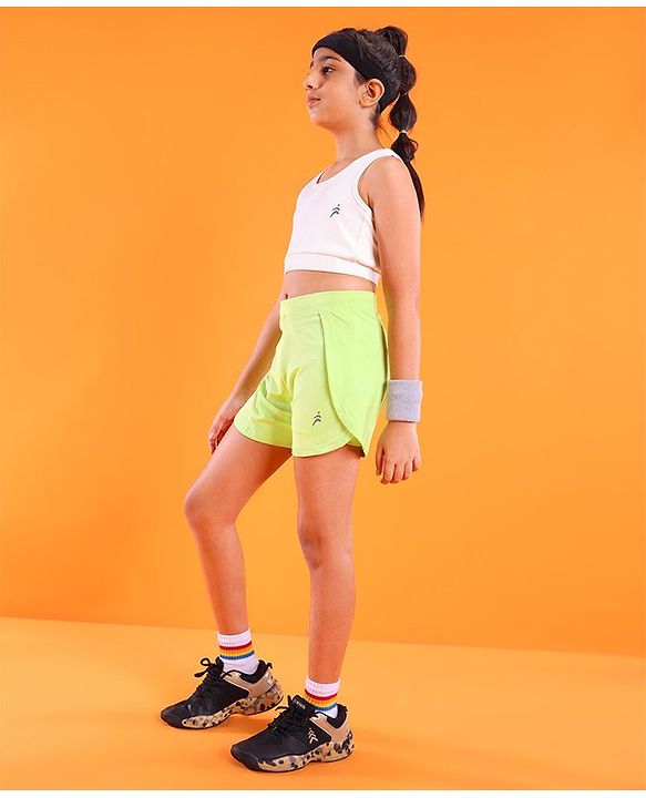 Pine Active High Stretch Mid Thigh Length Solid Shorts With Tights- Green