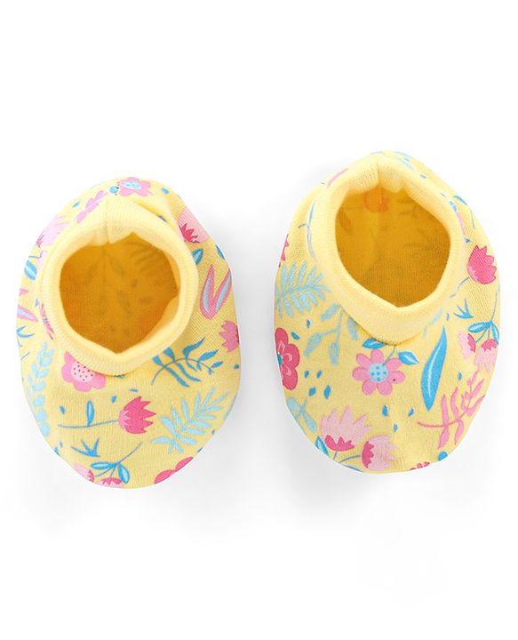Babyhug 100% Cotton Knit Mittens & Booties Set Floral Print - Yellow