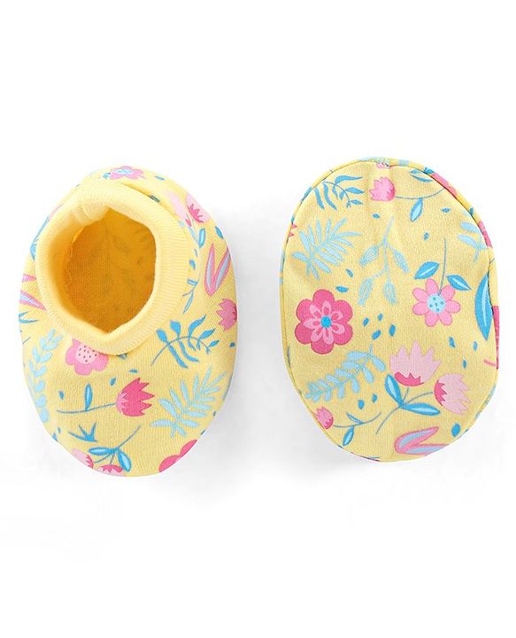 Babyhug 100% Cotton Knit Mittens & Booties Set Floral Print - Yellow