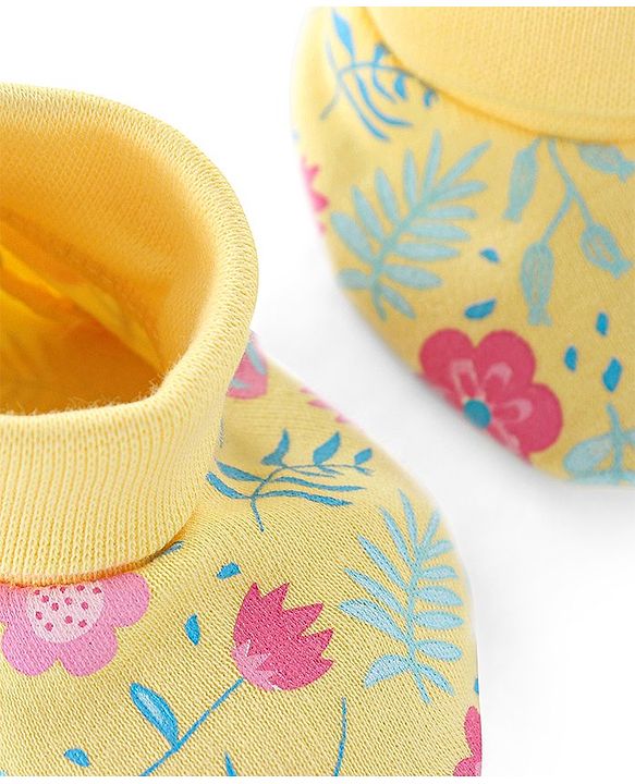 Babyhug 100% Cotton Knit Mittens & Booties Set Floral Print - Yellow