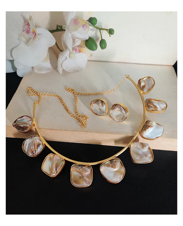mother of pearl shell necklace – nellamoon candles