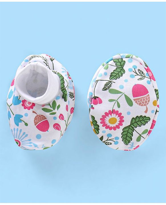 Babyhug 100% Cotton Floral print Mittens & Booties  - White