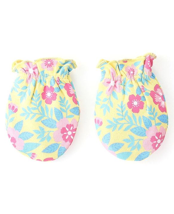 Babyhug 100% Cotton Cap Mittens & Booties Floral Print- Yellow