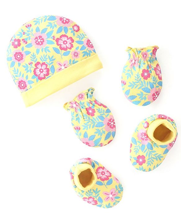 Babyhug 100% Cotton Cap Mittens & Booties Floral Print- Yellow