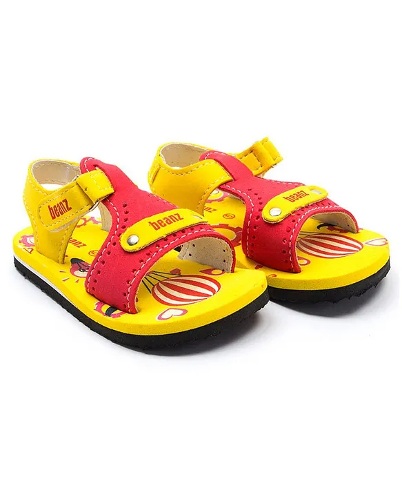 Sparx Men Red Sandals - Buy Red Color Sparx Men Red Sandals Online at Best  Price - Shop Online for Footwears in India | Flipkart.com