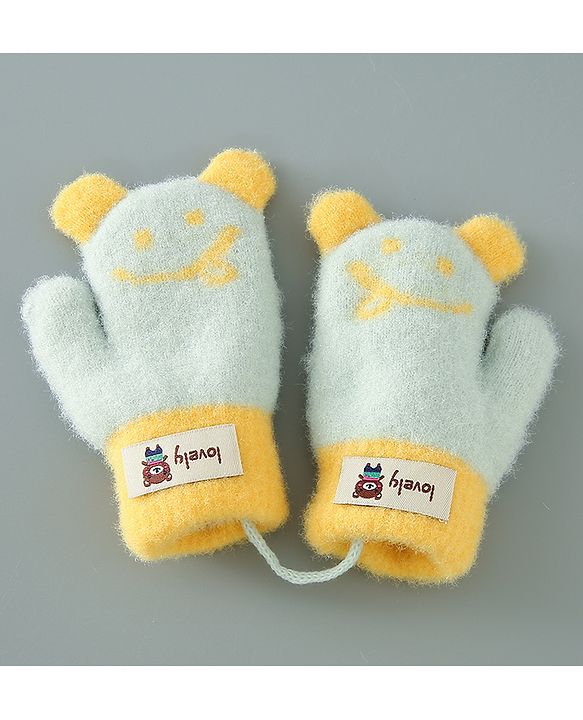 Babyhug Gloves With Bear Patch- Light Green