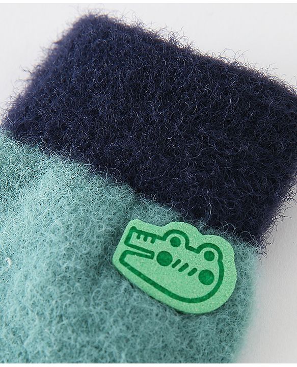 Babyhug Gloves With Crocodile Patch - Green