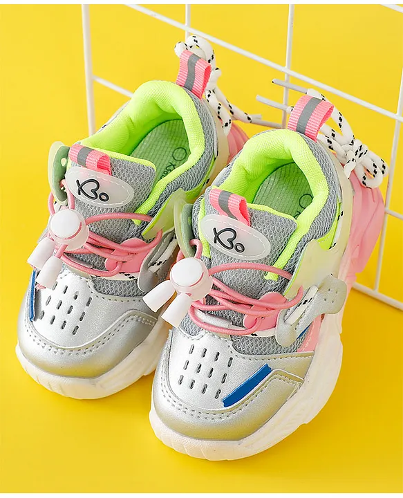 Girl's Skechers, S Lights: Twisty Brights 2.0 Sneaker - Little Kid – Peltz  Shoes