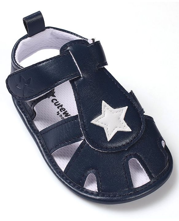 Cute Walk by Babyhug Booties with Velcro Closure Star Design - Navy Blue