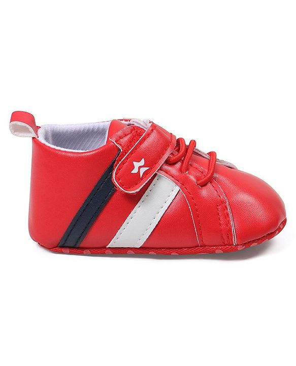 Cute Walk by Babyhug Velcro Closure Booties - Red