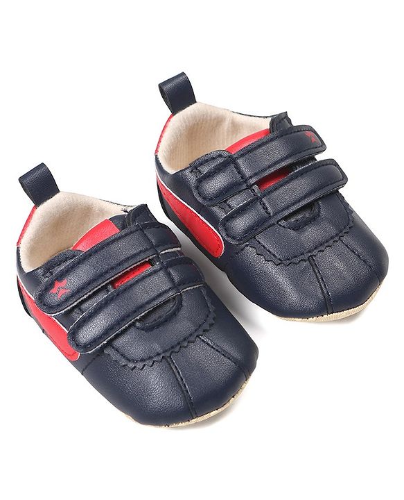 Cute Walk by Babyhug Booties with Velcro Closure - Blue & Red