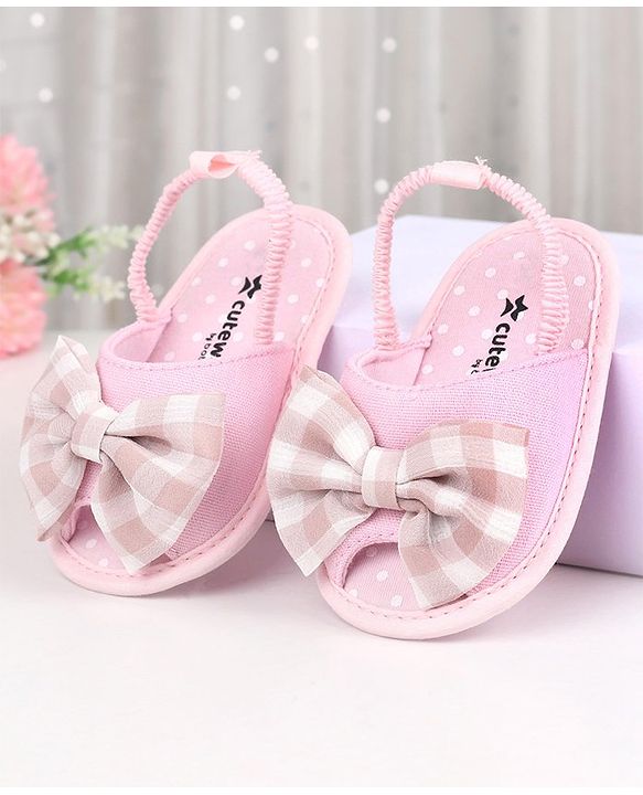 Cute Walk by Babyhug Slip On Booties Bow Applique  - Pink