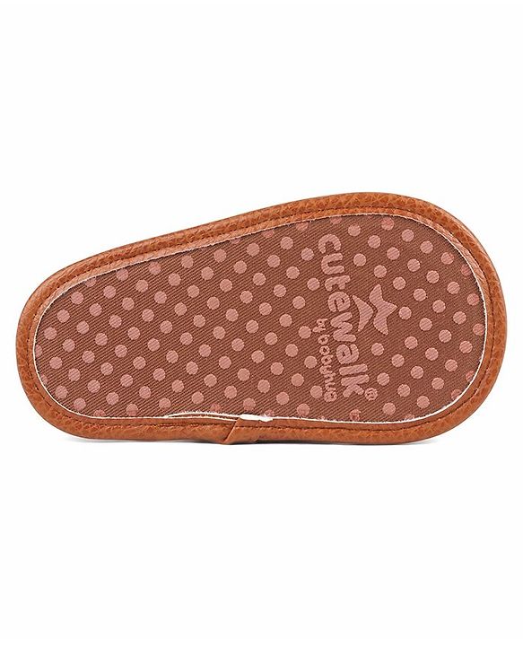 Cute Walk by Babyhug Slip On Booties Solid Color - Brown