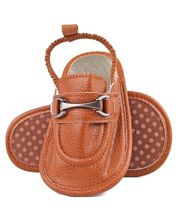 Cute Walk by Babyhug Slip On Booties Solid Color - Brown
