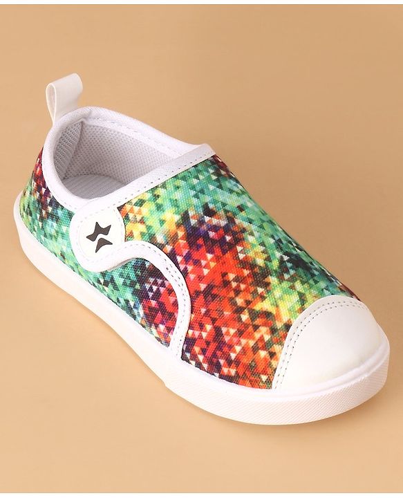 Cute Walk by Babyhug Velcro Closure Gradient Printed Casual Shoes - Green